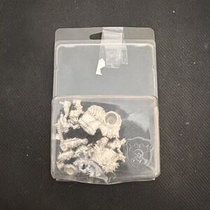 Warmachine Metal Figures. Small Figures And Parts Of Figures